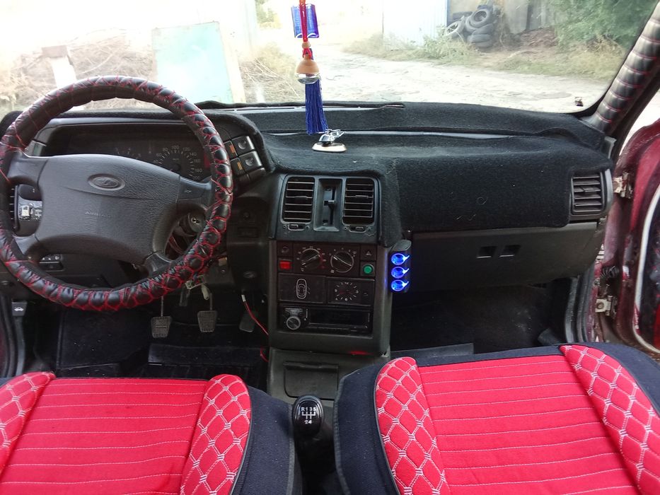 Продам 21102 "десятка"