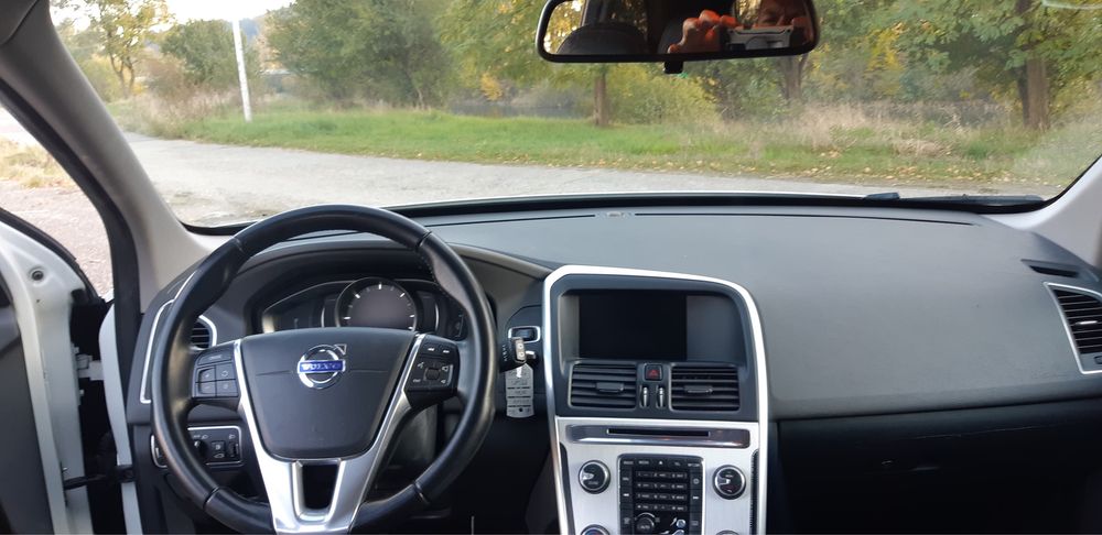 Volvo XC60 OCEAN RACE 2.0 150 CP