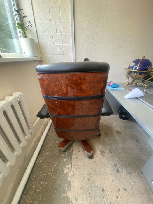 Кресло директора