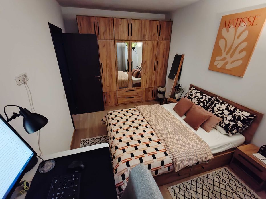 Studio luminos, complet mobilat 49 mp + balcon + parcare