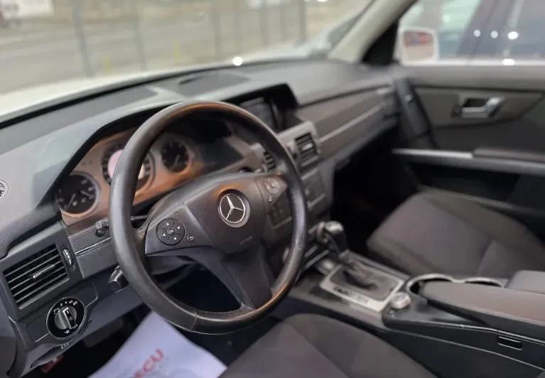 Mercedes-Benz GLK GLK 220 CDI 4 Matic 4x4 / Automata/ Xenon