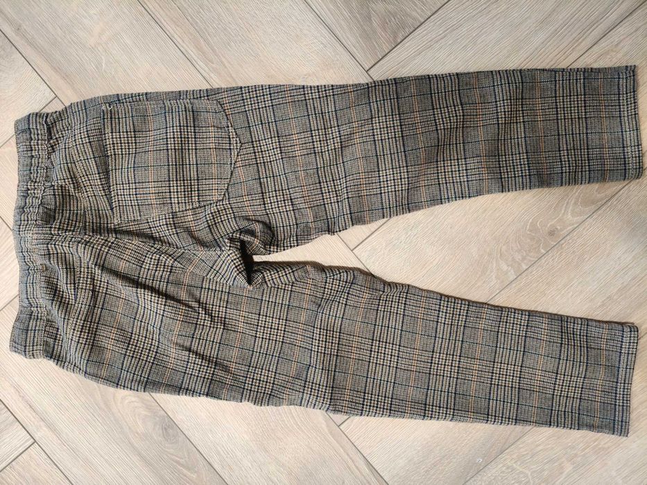 Pantaloni școală 6-7 ani