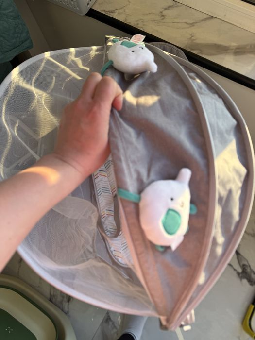 Шезлонг детский в хорошем состояниии