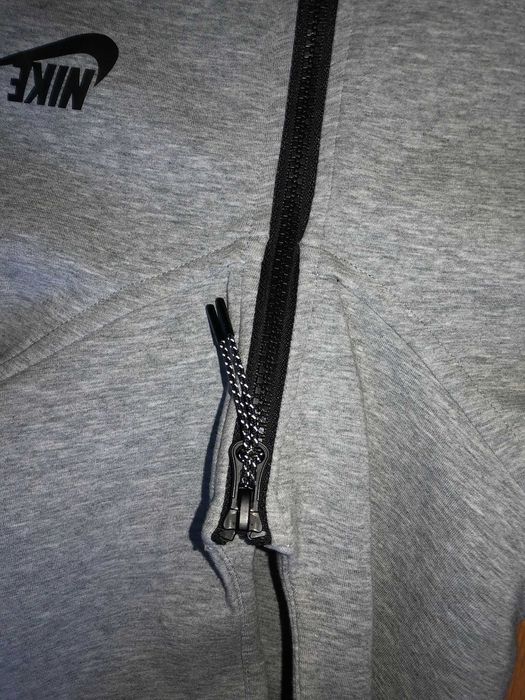 Nike Tech Fleece Gray