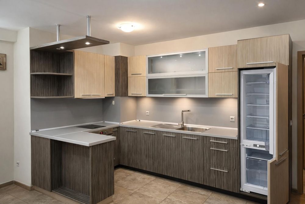 Дава се под наем Двустаен апартамент в София, Хладилника - 75 кв.м за 698.19 € - Снимка #3