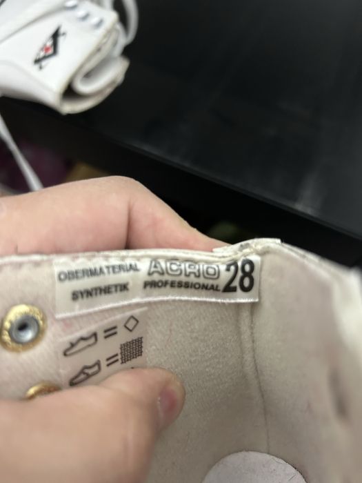 Коньки детские размер 28