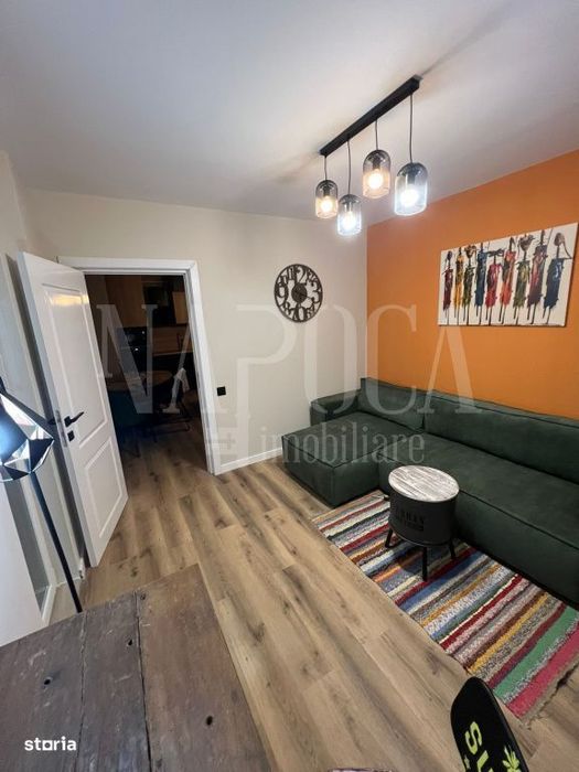 Apartament 3 camere de vanzare in Floresti