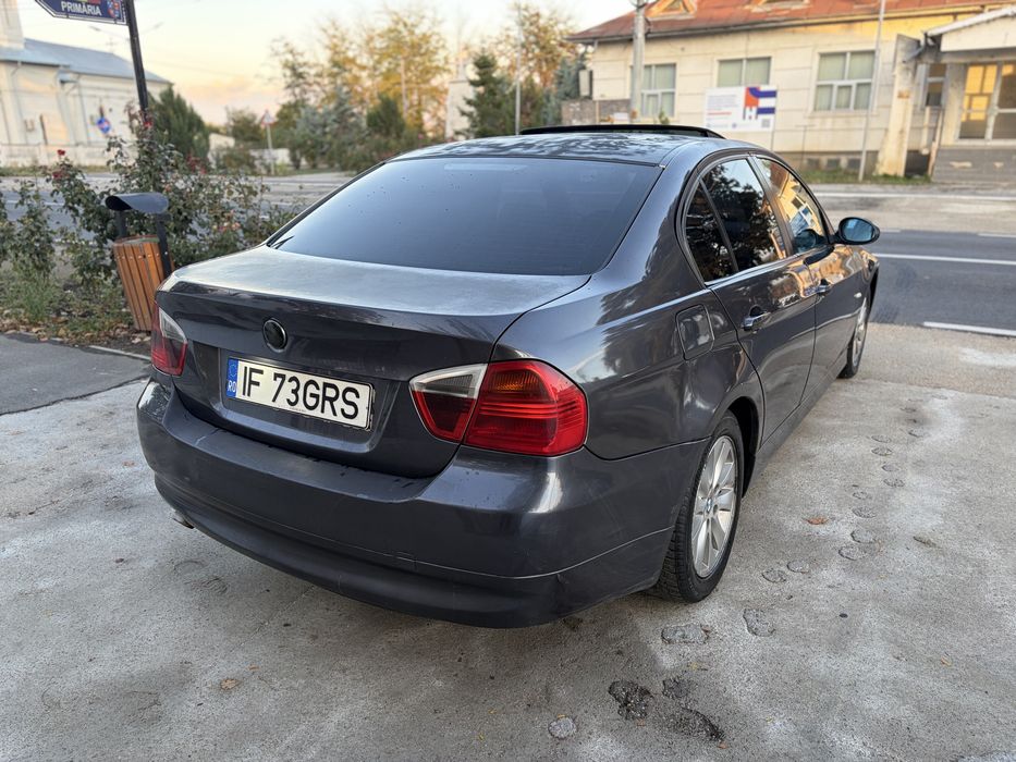 BMW Seria 3 0 — imagine 4