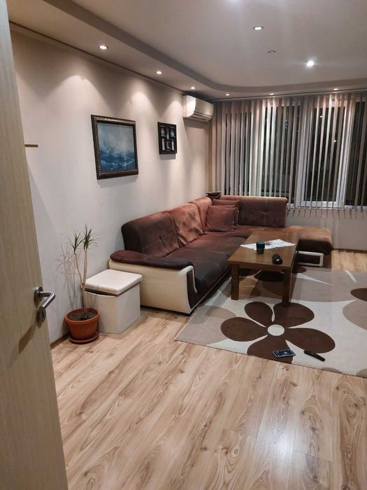 Продава се Четиристаен апартамент в Пещера - 120 кв.м за 723 €/кв.м - Снимка #13