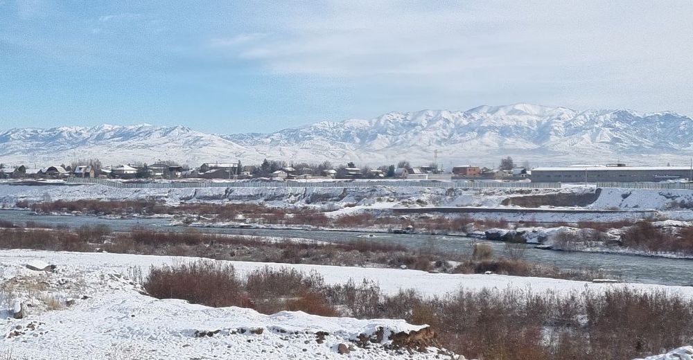 Дом дача на берегу реки