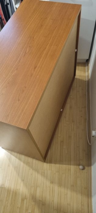 Comodă cu e sertare