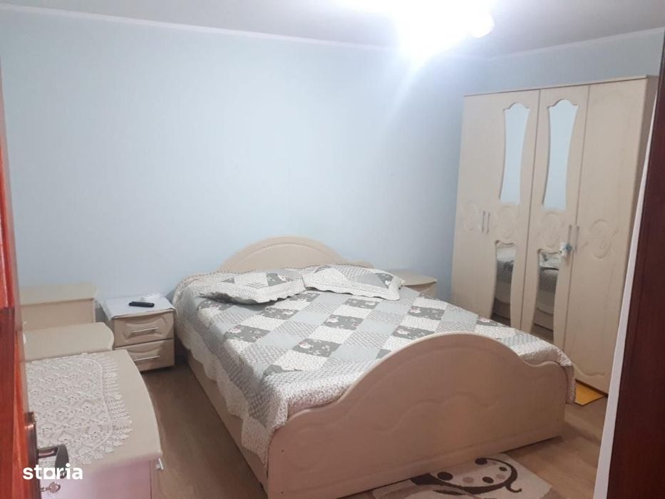 Casa com Hanu Conachi,3 camere,centrala pe lemne,80 000 euro neg