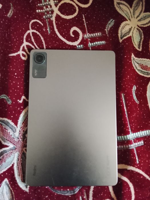 Продам планшет Redmi