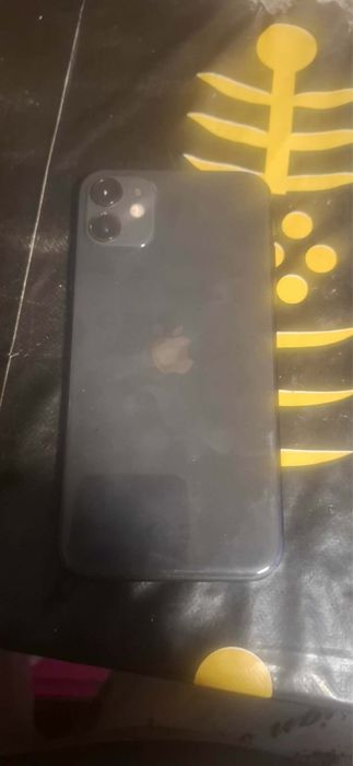 Vând iphone11 urgent