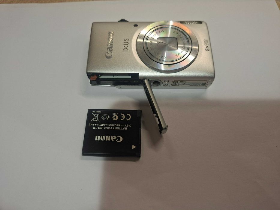 Compact Digital Camera Canon IXUS 140 16mp imprima ora si data pe foto - ideal ITP