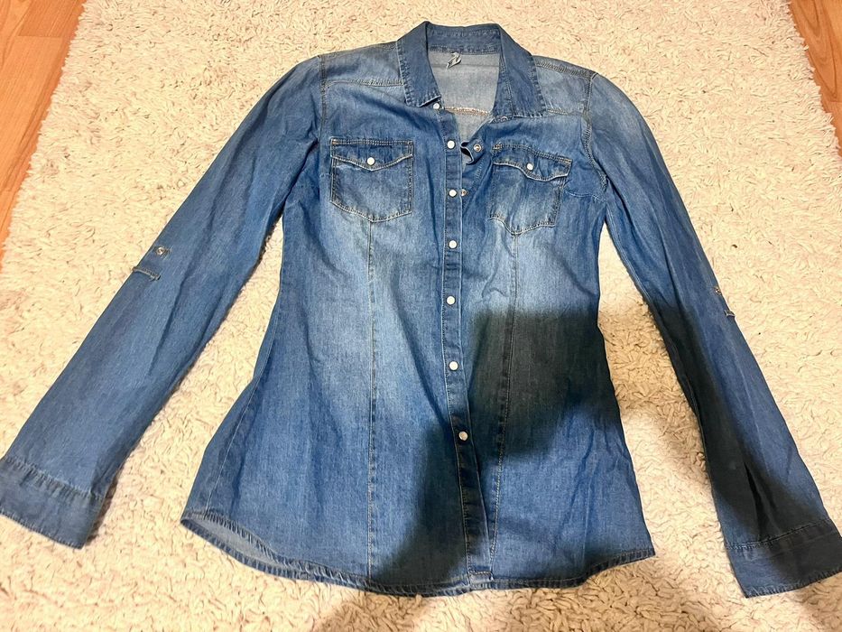 Cămăși diferite modele