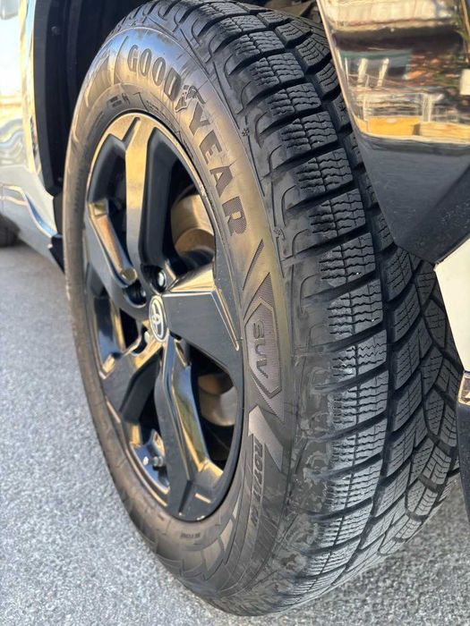 Зимни Гуми GOODYEAR UG PERF + SUV 225/60 R18 104V XL