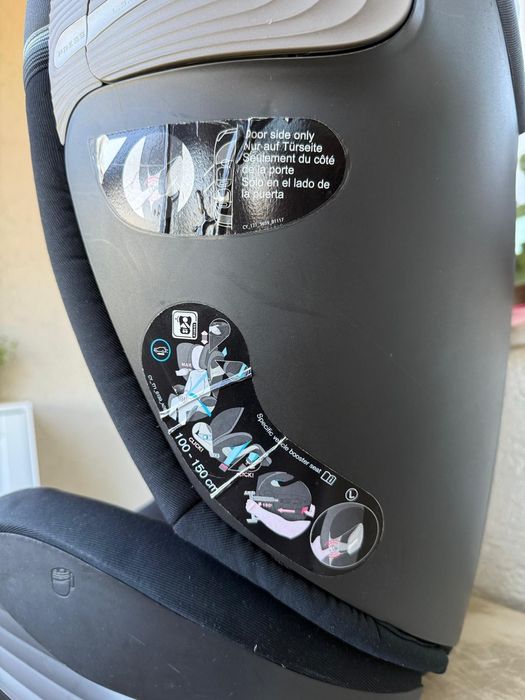 CYBEX стол за кола  Solution S I-FIX
