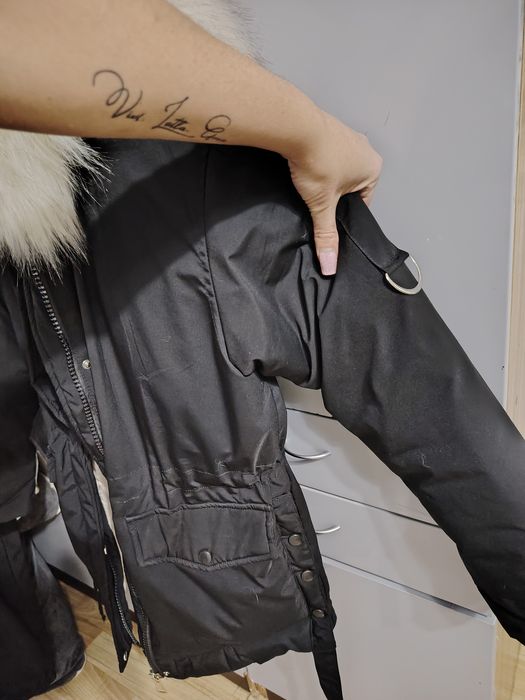 Продам Зимний пуховик