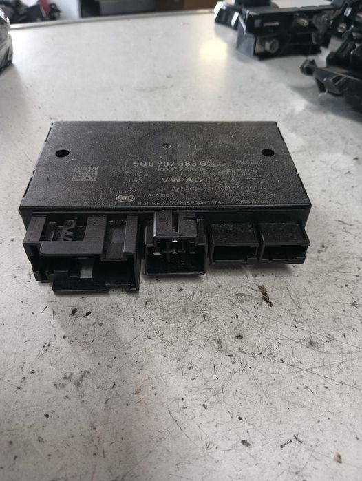 Modul Carlig Tractare Volkswagen (Svw) Passat (B8) [ 2016 - > ] Oem