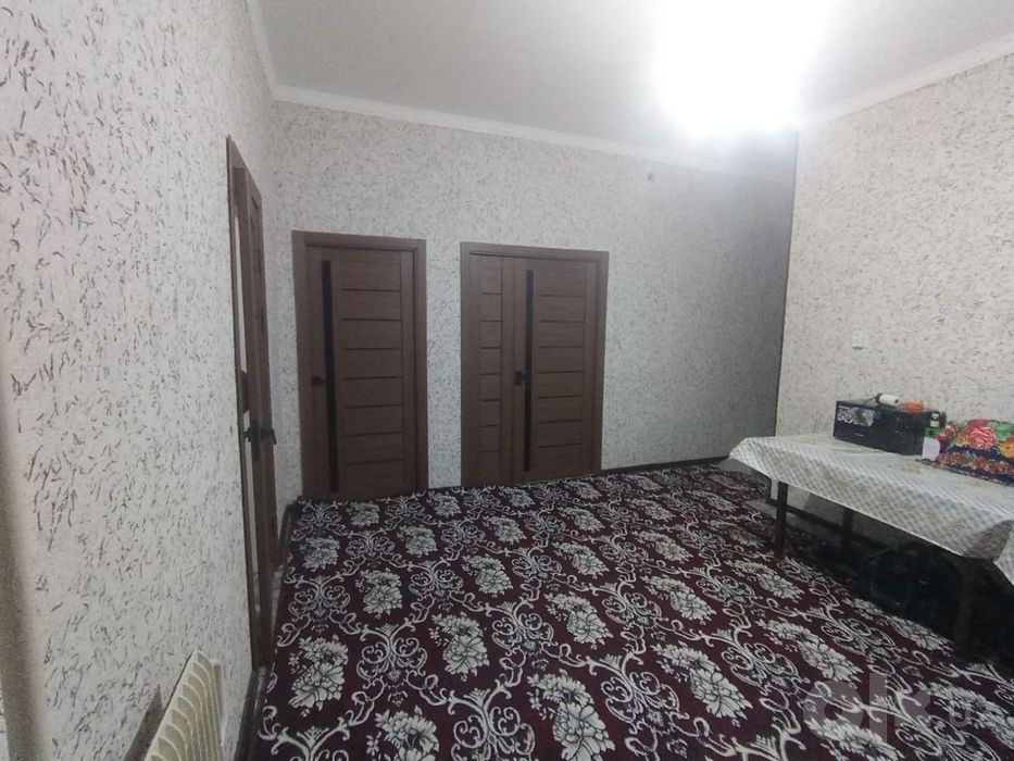 Qorovulbozor UY SOTILADI  55000 dollor