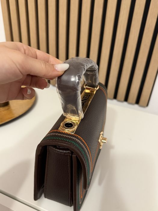 Geanta Chanel super calitate de mana maro auriu