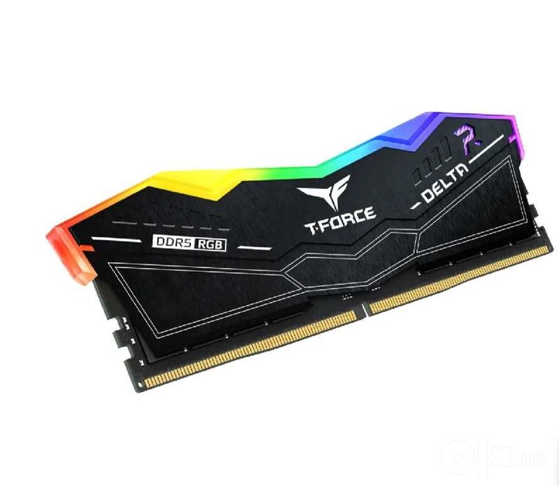 { Оперативная память TeamGroup 32GB (2x16GB) DDR5 6000MHz RGB