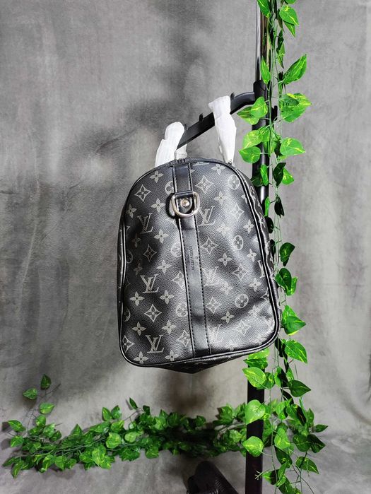 Geanta LOUlS VUlTTON duffle bag