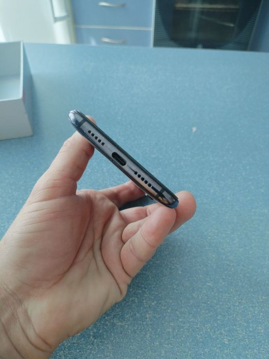 Смартфон Xiaomi MI9