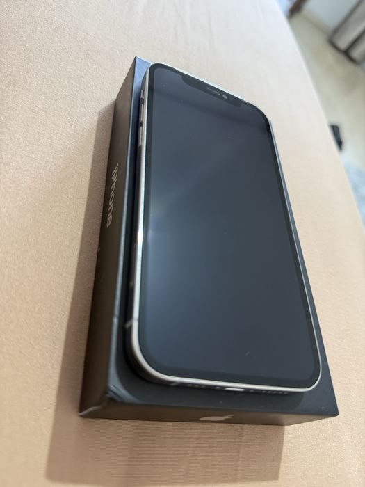 Iphone 12 pro. Айфон 12 про