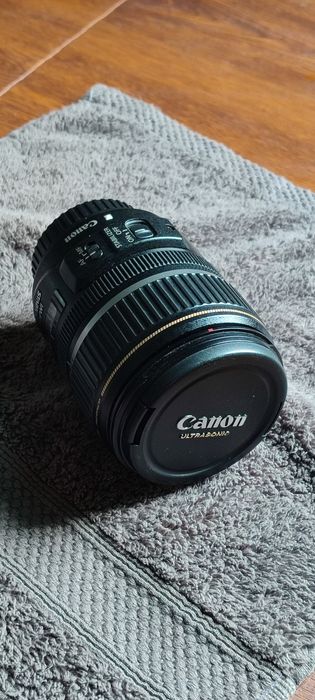 Объектив Canon EF-S 17-85