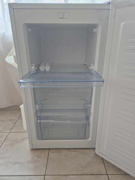 Congelator STARCREST  Capacitate 63 L