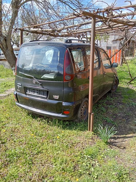 Toyota Yaris verso