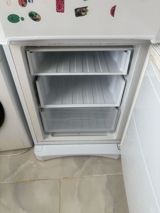 Продается холодильник