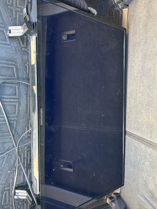 Vand televizor grundig