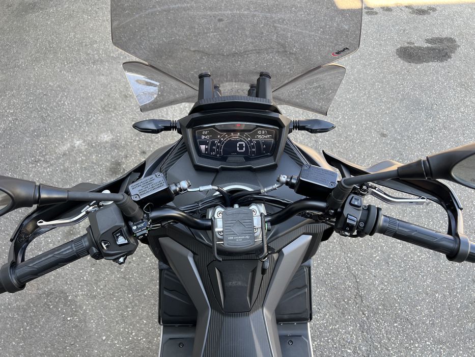 Aprilia SR GT200
