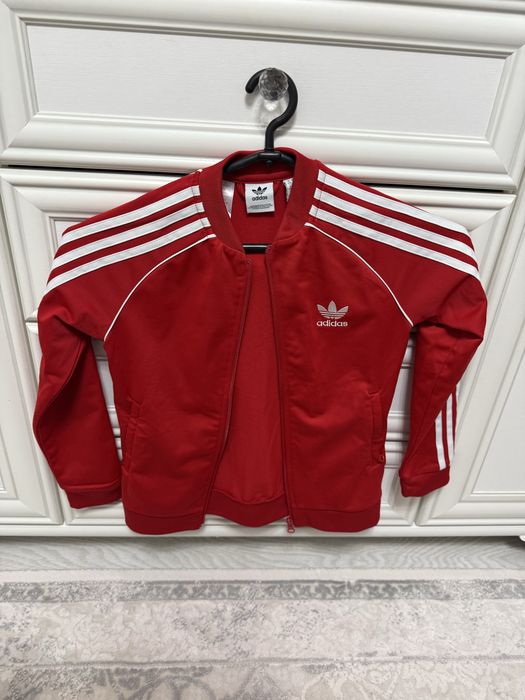 Bluza adidas 9-10 ani