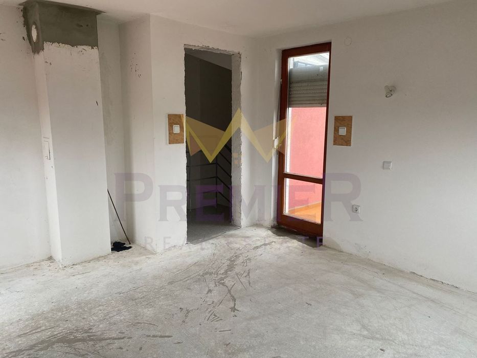Продава се Мезонет в Бургас, Център - 160 кв.м за 1658 €/кв.м - Снимка #9
