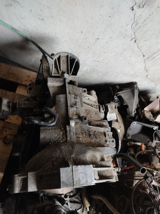 АКПП на Ауди 100 с4 80 Б4 2.3