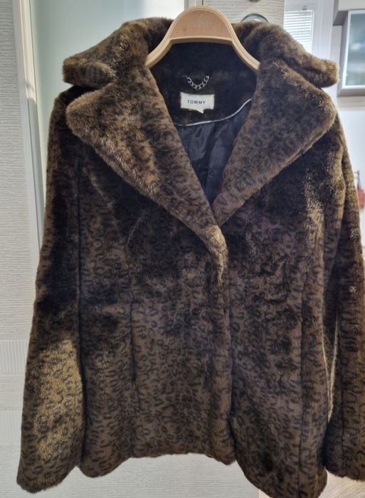 Палто Tommy Hilfiger, размер хс