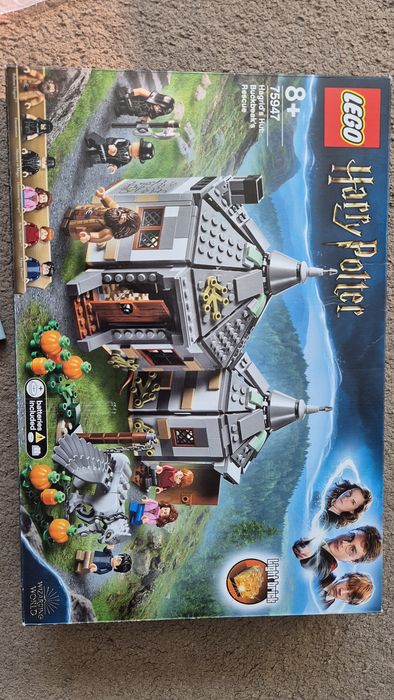 LEGO Harry Potter - Coliba lui Hagrid: Eliberarea lui Buckbeak 75947