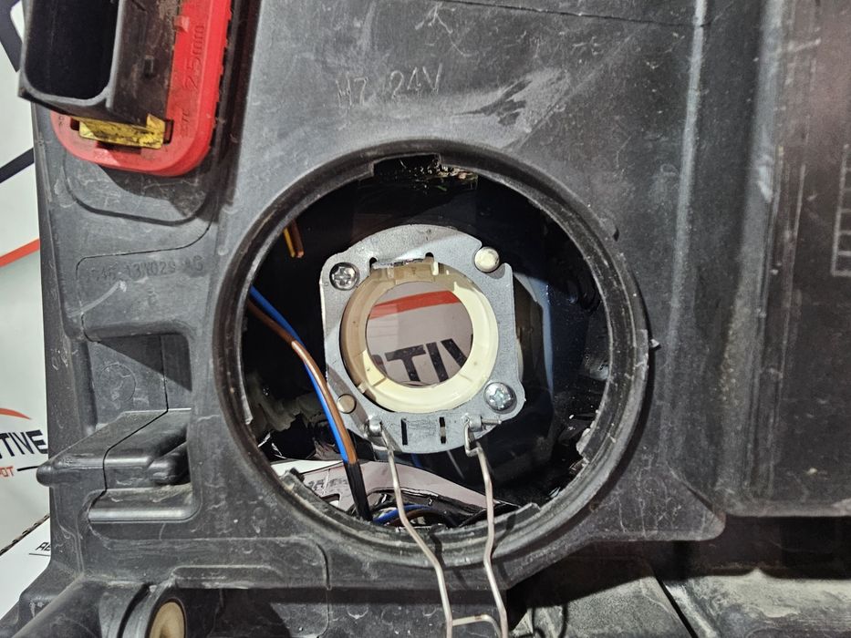 Far dreapta Ford F-Max FMax dupa 2018 cod JC46-13W029-AG