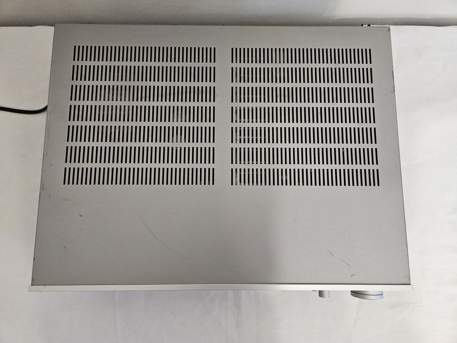 Amplituner Onkyo TX 200