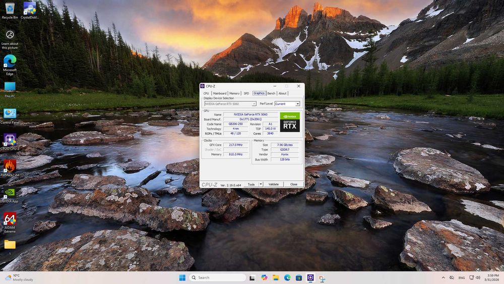 Геймърски компютър нов гаранция 5700x 32gb ddr4 rtx 5060