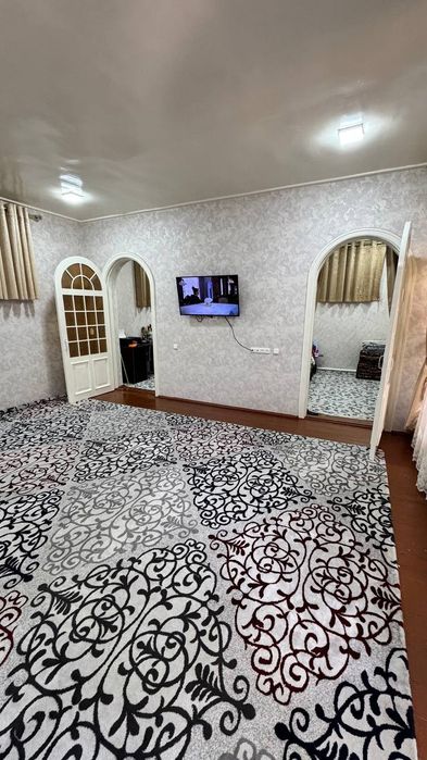 Hovli Ijaraga Beriladi (Orientir: 777 moyka qatori)