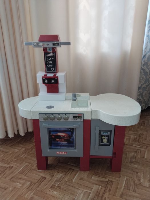 Кухня детская,талакар,  молокоотсос , накладки на грудь, ванна