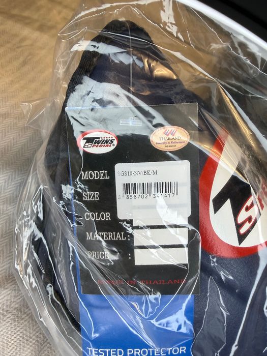 Set Twins box – mănuși și apărători