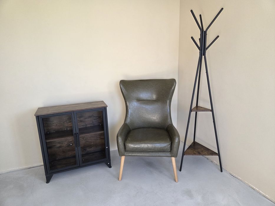 Холна маса икеа, много запазена