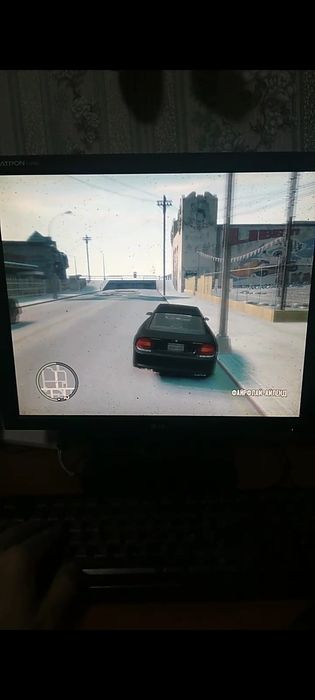 Продам 2 монитора