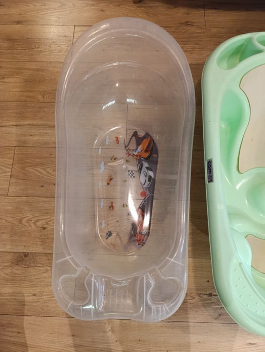 Две ванички за къпане